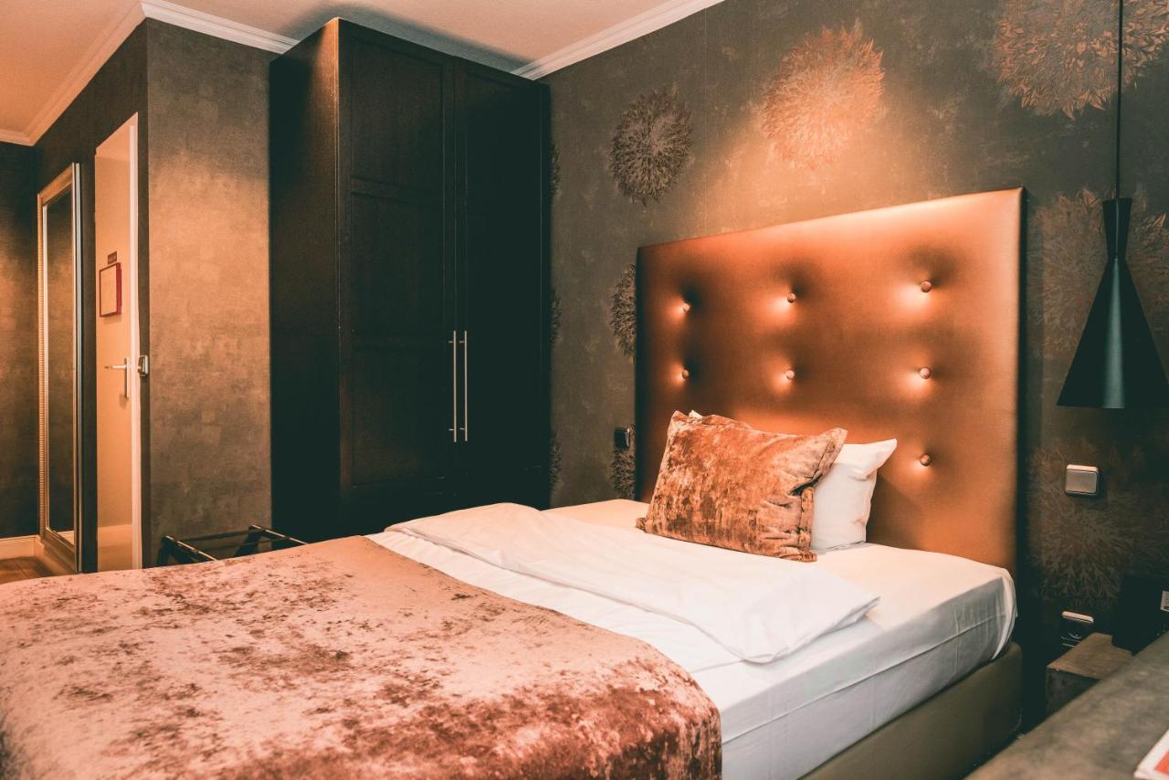 Hotel Villa Klemm - Wiesbaden City Luaran gambar